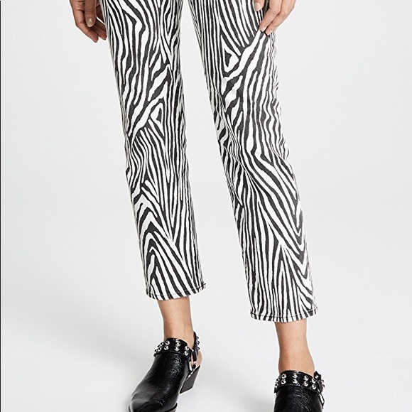 Frame Le High Straight Zebra Jeans - Picture 4 of 5